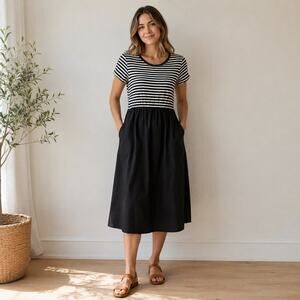 J Crew Striped top dress in black and white Short sleeve and pockets women L